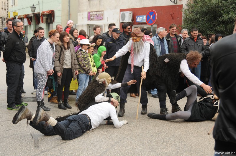 Povorka-mackare_Metkovic (69)